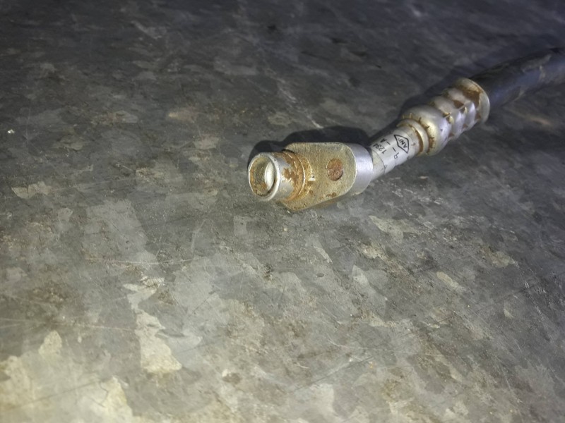 Recambio de tubo aire acondicionado para renault zoe referencia OEM IAM 9244067  