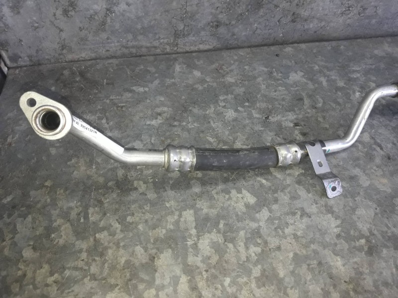 Recambio de tubo aire acondicionado para renault zoe referencia OEM IAM 924541321R  