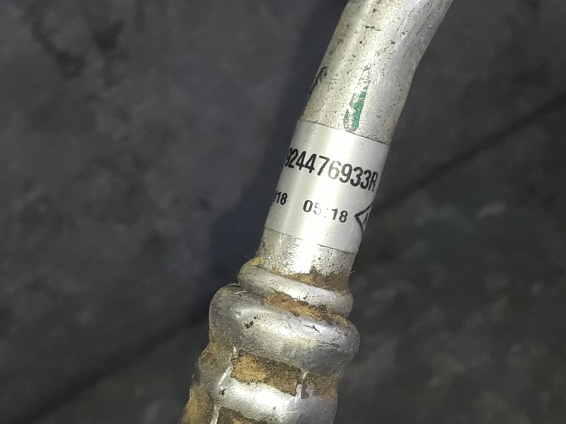 Recambio de tubo aire acondicionado para renault zoe referencia OEM IAM 924476933R  
