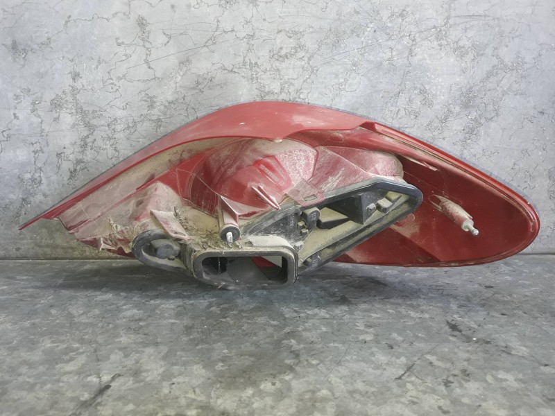 Recambio de piloto trasero izquierdo para peugeot 207 referencia OEM IAM 9649986680  