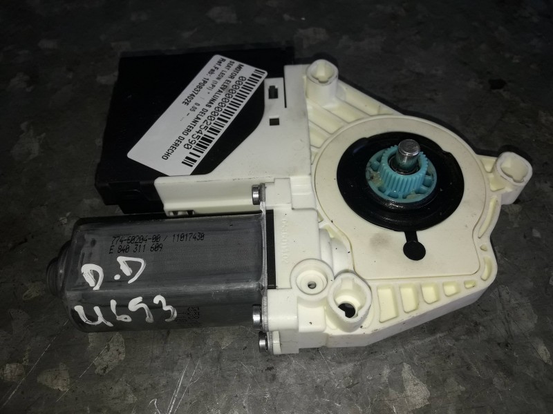 Recambio de motor elevalunas delantero derecho para seat leon (1p1) referencia OEM IAM 1P0837402E 1T0959702G 1K0959792M