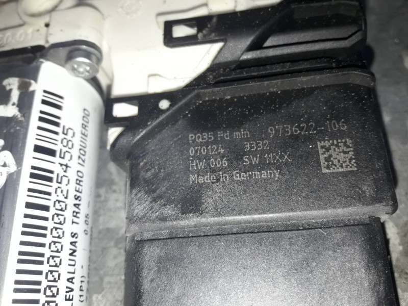 Recambio de motor elevalunas trasero izquierdo para seat leon (1p1) referencia OEM IAM 7746021700 E840311207 12017330