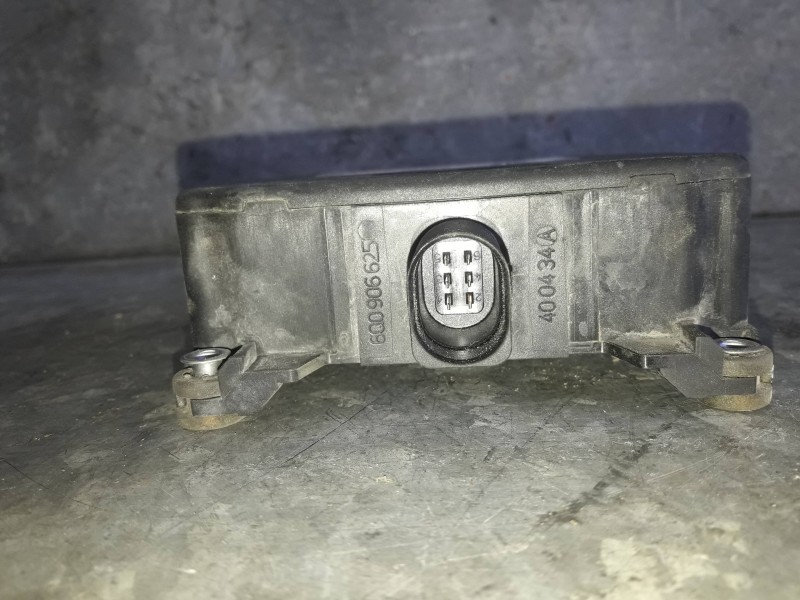 Recambio de modulo electronico para seat leon (1p1) referencia OEM IAM 6Q0906625 400434A 