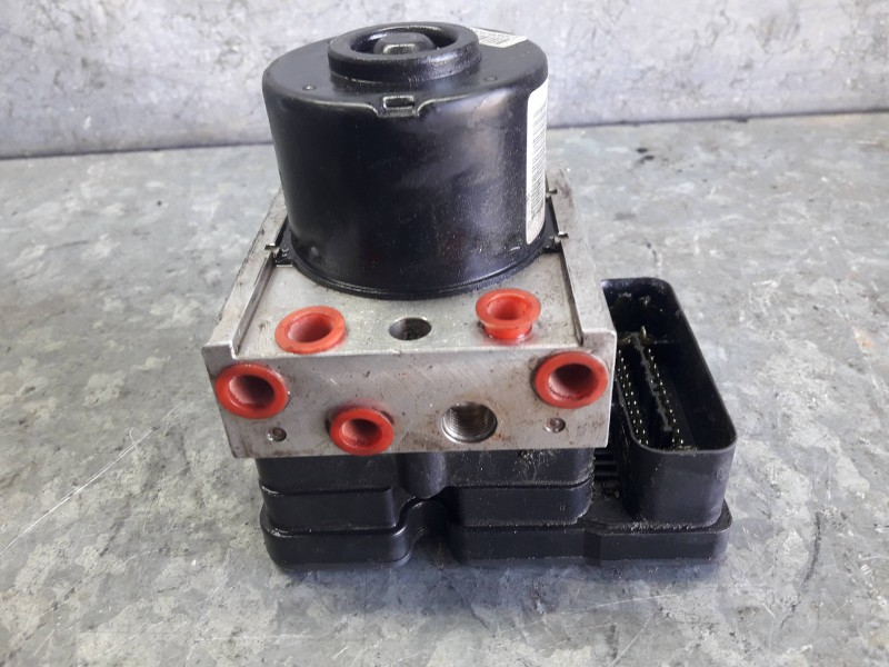 Recambio de abs para peugeot 207 referencia OEM IAM 3TU7E03D34 10097011443 00404858E0