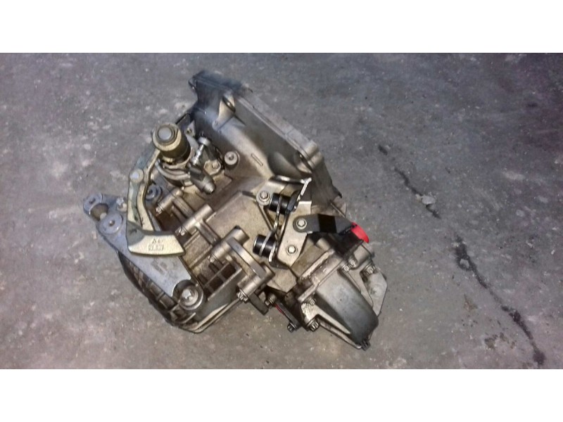 Recambio de caja cambios para opel zafira b cosmo referencia OEM IAM M32  6 VELOCIDADES