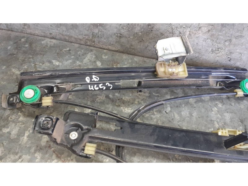 Recambio de elevalunas delantero derecho para seat leon (1p1) referencia OEM IAM  ELECTRICO SIN MOTOR