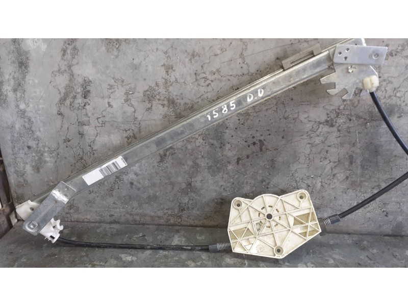 Recambio de elevalunas delantero derecho para audi a4 berlina (8e) referencia OEM IAM 20230418 ELECTRICO SIN MOTOR