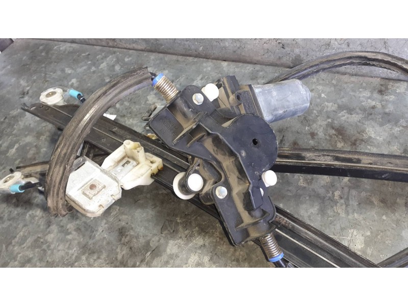 Recambio de elevalunas delantero derecho para chrysler voyager (rg) referencia OEM IAM EA07347 ELECTRICO CON MOTOR