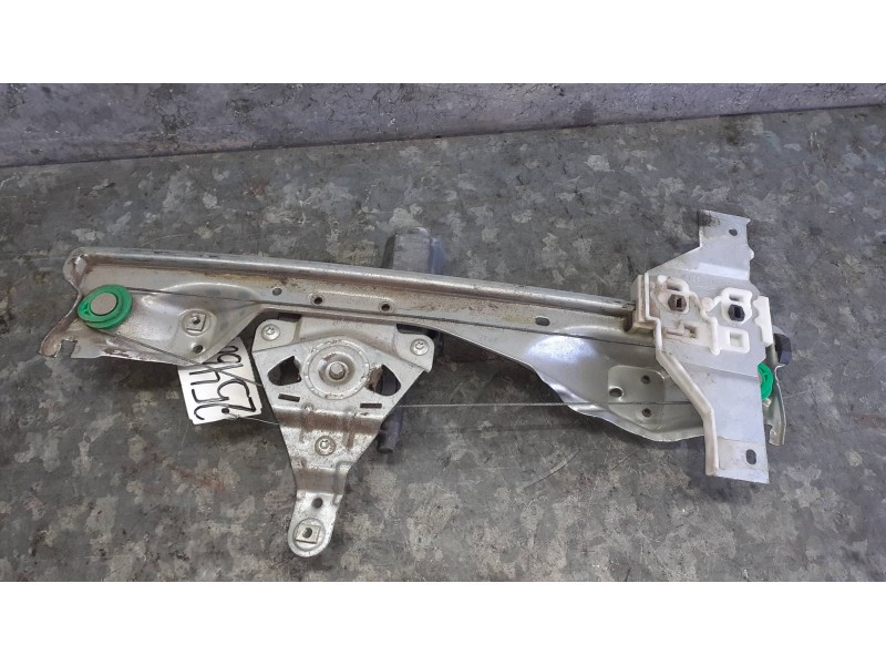 Recambio de elevalunas trasero derecho para peugeot 308 sw referencia OEM IAM 9675463380OR ELECTRICO CON MOTOR