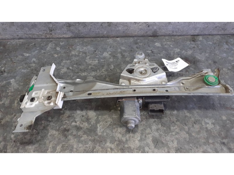 Recambio de elevalunas trasero derecho para peugeot 308 sw referencia OEM IAM 9675463380OR ELECTRICO CON MOTOR