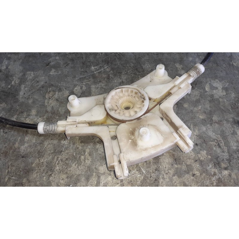 Recambio de elevalunas trasero derecho para peugeot 407 st confort referencia OEM IAM R9644893680ARD ELECTRICO SIN MOTOR