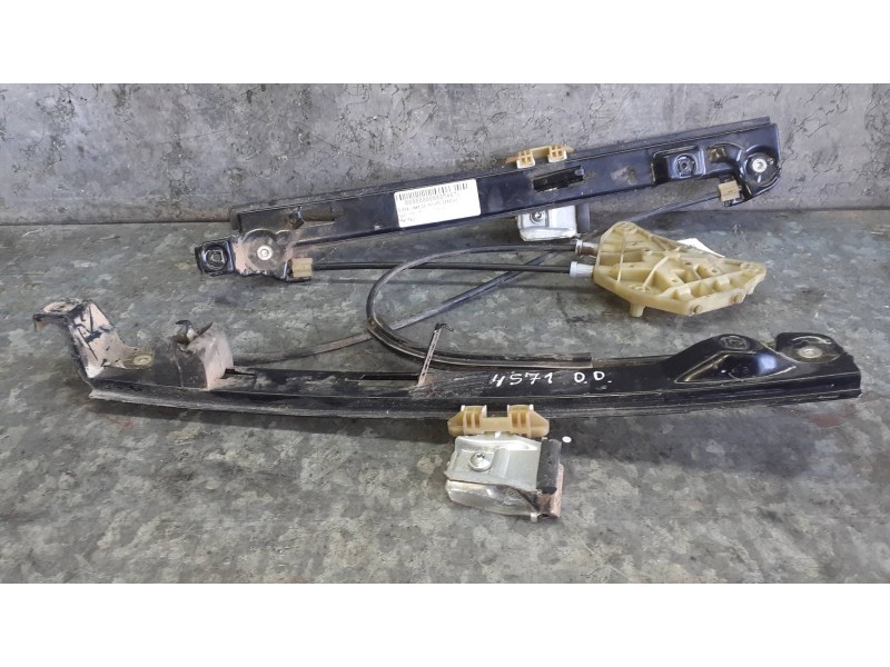 Recambio de elevalunas delantero derecho para seat leon (1p1) referencia OEM IAM  ELECTRICO SIN MOTOR