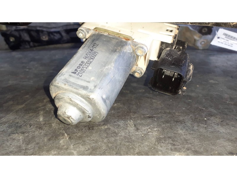 Recambio de elevalunas delantero izquierdo para ford focus lim. (cb8) referencia OEM IAM 924130104 ELECTRICO CON MOTOR