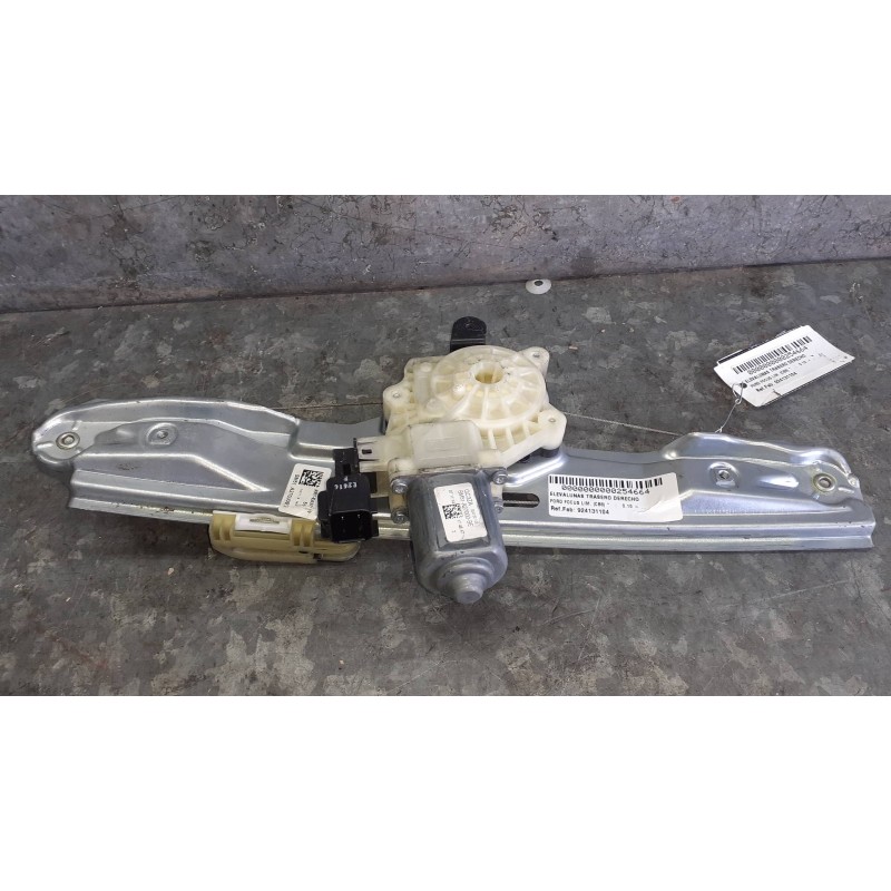 Recambio de elevalunas trasero derecho para ford focus lim. (cb8) referencia OEM IAM 924131104 ELECTRICO CON MOTOR