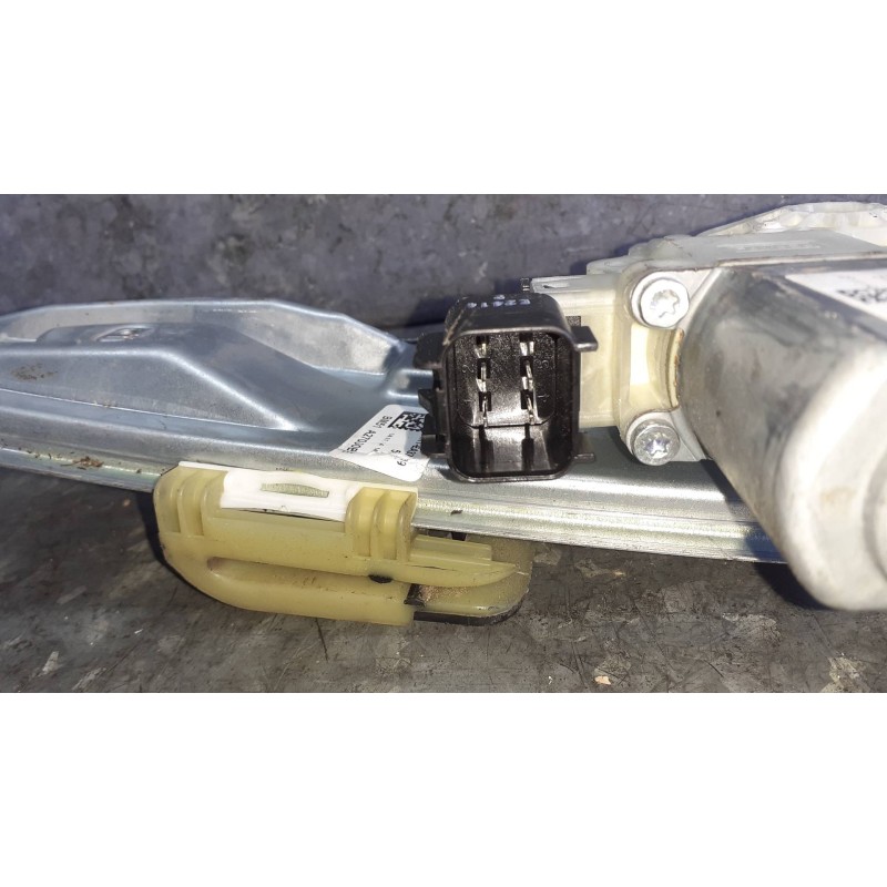 Recambio de elevalunas trasero derecho para ford focus lim. (cb8) referencia OEM IAM 924131104 ELECTRICO CON MOTOR