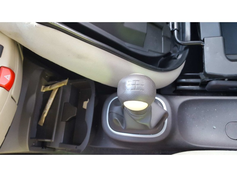 nissan micra (k12e) del año 2006