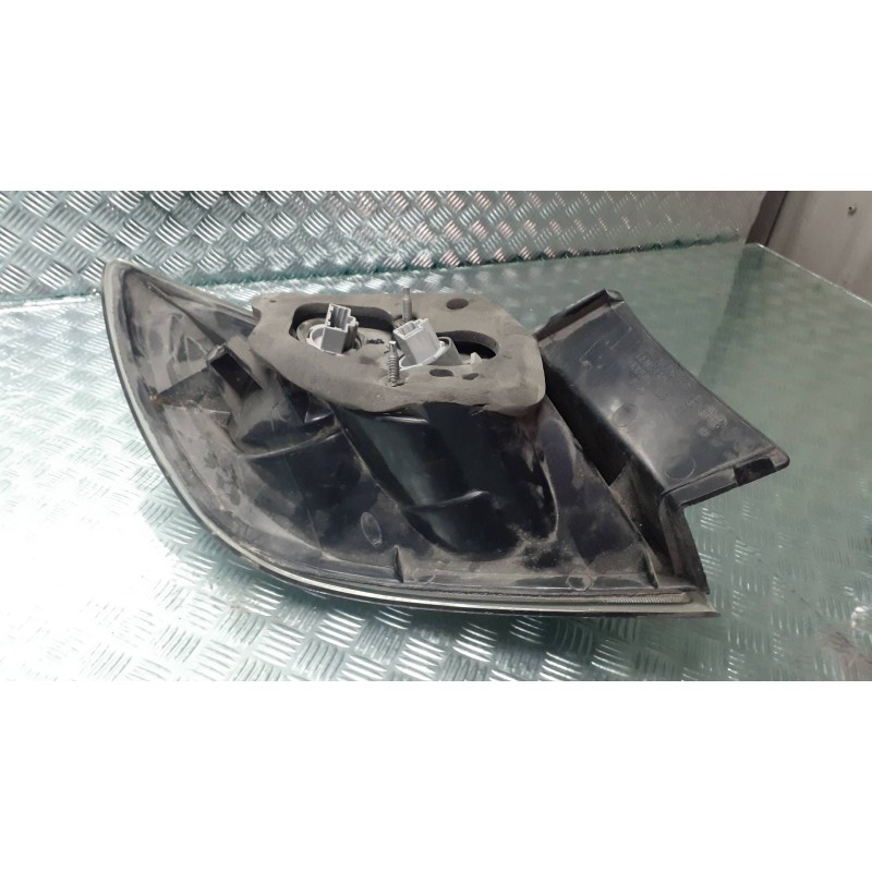 Recambio de piloto trasero derecho para mazda 3 berlina (bk) 1.6 vvt active referencia OEM IAM 082161964RR  082161964R