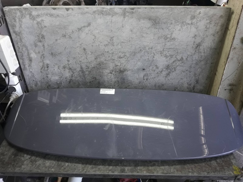 Recambio de aleron trasero para cupra leon (kl1) referencia OEM IAM 5FA827933C SE0472Y000000 SE0471A00AV4109S