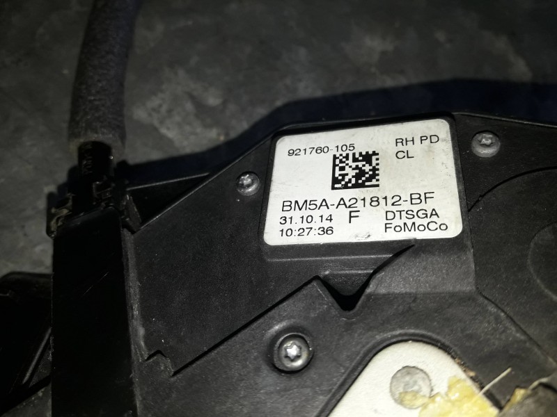 Recambio de cerradura puerta delantera derecha para ford focus lim. (cb8) referencia OEM IAM 921760105 BM5AA21812BF 