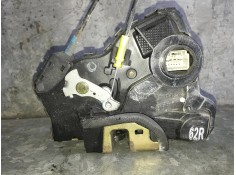 Recambio de cerradura puerta delantera derecha para toyota avensis berlina (t25) referencia OEM IAM    2