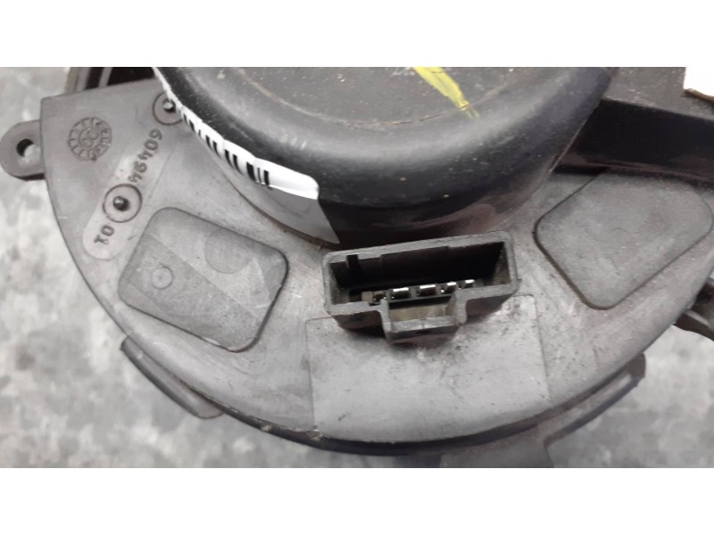 Recambio de motor calefaccion para citroen xsara picasso referencia OEM IAM 6049401  