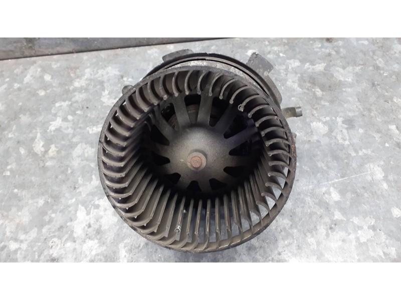 Recambio de motor calefaccion para citroen xsara picasso referencia OEM IAM 6049401  