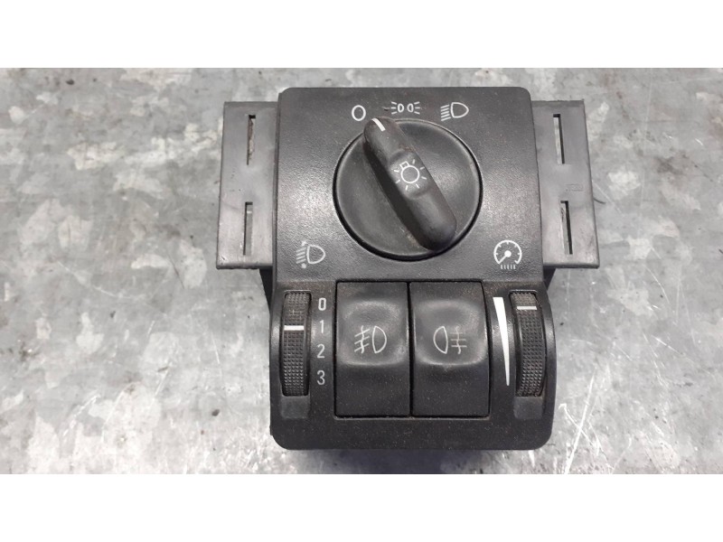 Recambio de mando luces para opel corsa c referencia OEM IAM 460029937  