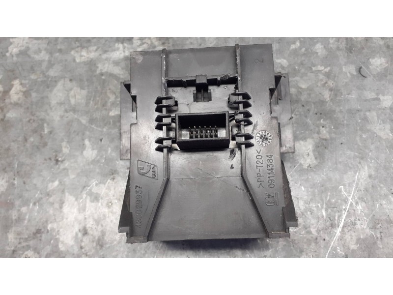 Recambio de mando luces para opel corsa c referencia OEM IAM 460029937  