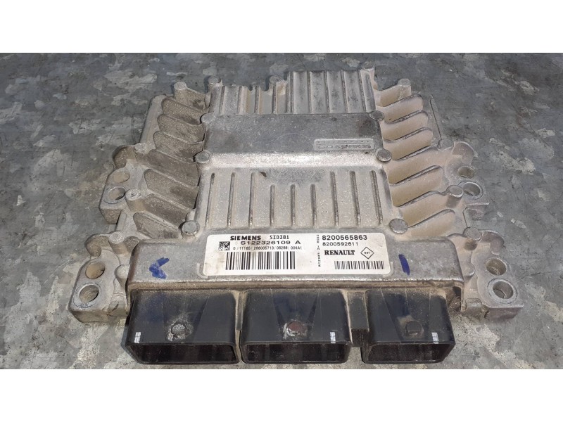 Recambio de centralita motor uce para dacia sandero referencia OEM IAM 8200565863 8200592611 S122326109A