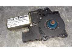 Recambio de motor elevalunas trasero derecho para bmw serie 1 berlina (e81/e87) 120d referencia OEM IAM 9030222 71001603 