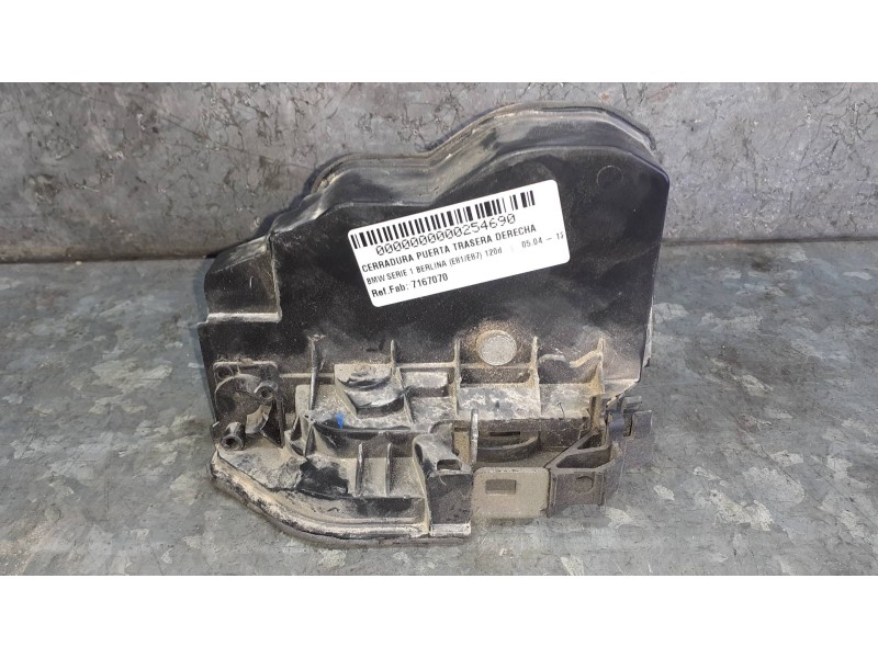 Recambio de cerradura puerta trasera derecha para bmw serie 1 berlina (e81/e87) 120d referencia OEM IAM 7167070  