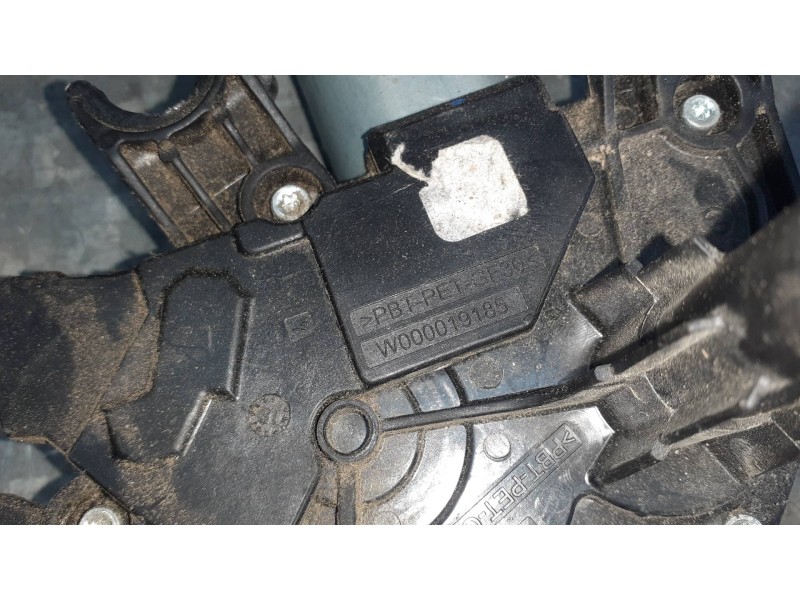 Recambio de motor limpia delantero para renault zoe referencia OEM IAM 287105483R W000028313 W000019185