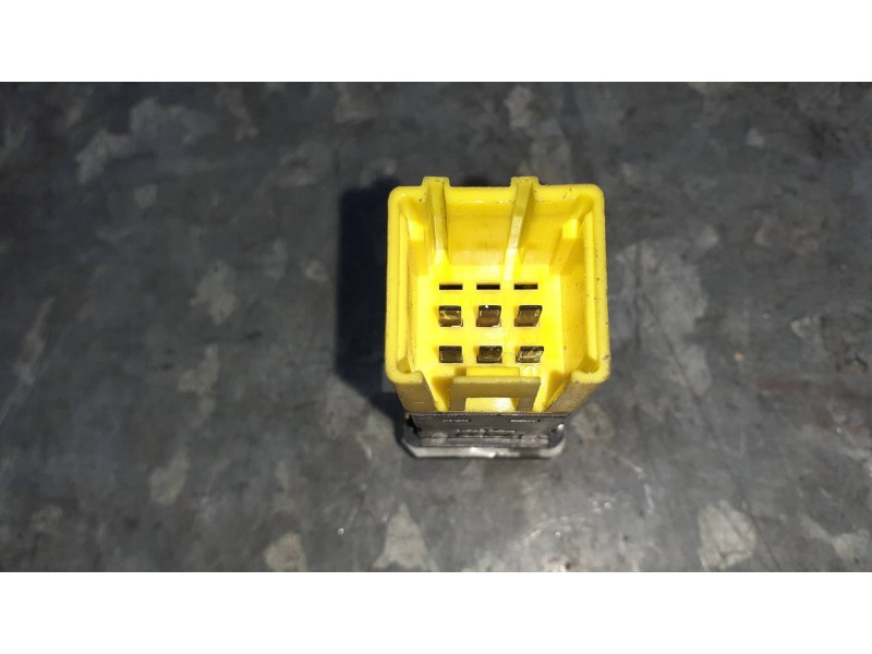 Recambio de mando bloqueo puertas para ford mondeo lim. referencia OEM IAM   