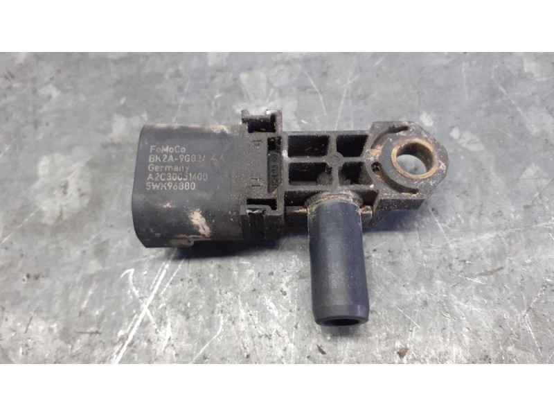 Recambio de sensor para ford focus lim. (cb8) referencia OEM IAM 5WK96880 A2C30051400 BK2A9GB824AA