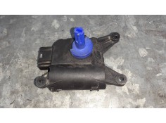 Recambio de motor apertura trampillas climatizador para audi a4 berlina (8e) referencia OEM IAM 0132801305 8E1820511D BOSCH 2