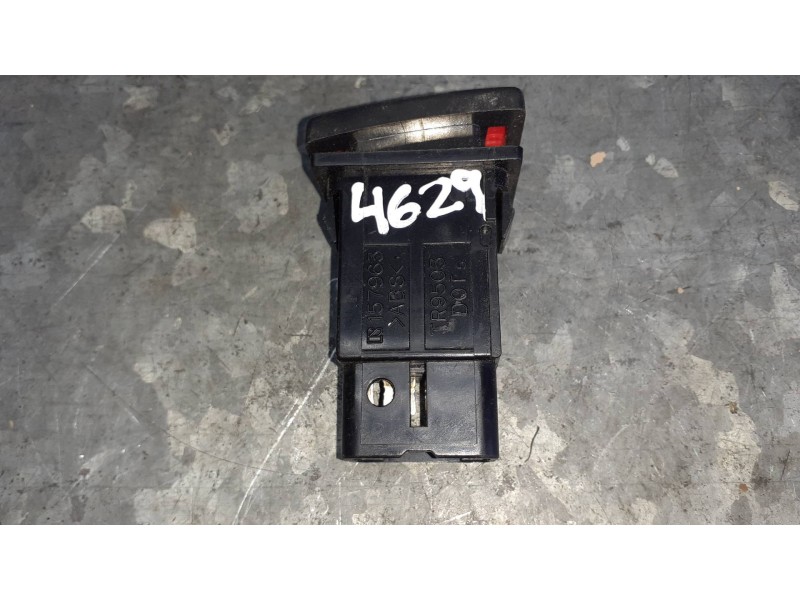 Recambio de warning para toyota avensis berlina (t25) referencia OEM IAM 157963 TR9503 