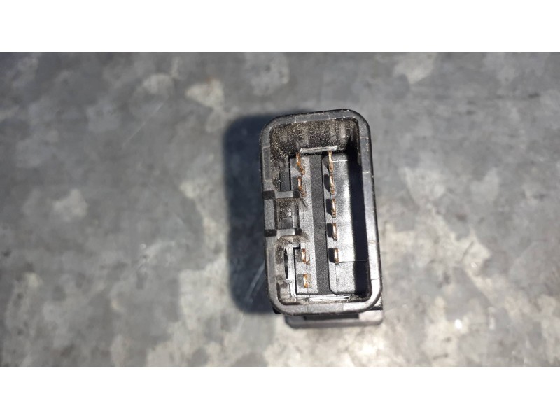 Recambio de warning para toyota avensis berlina (t25) referencia OEM IAM 157963 TR9503 