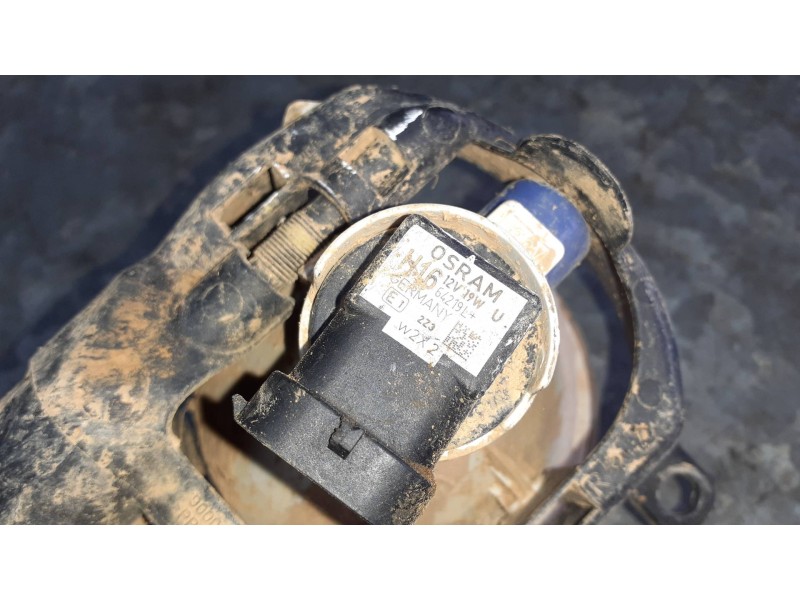 Recambio de faro antiniebla izquierdo para toyota c-hr referencia OEM IAM 90008490 8121002110 