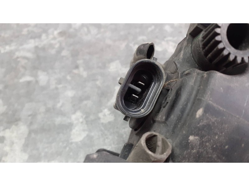 Recambio de faro antiniebla izquierdo para audi a4 berlina (8e) referencia OEM IAM 89210613 H1164211 