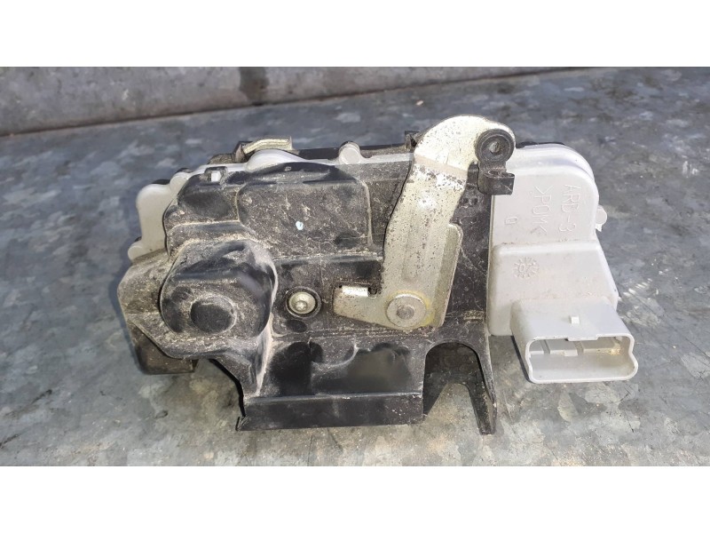 Recambio de cerradura puerta trasera derecha para citroen xsara picasso referencia OEM IAM   