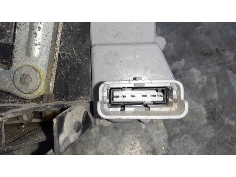 Recambio de cerradura puerta trasera derecha para citroen xsara picasso referencia OEM IAM   