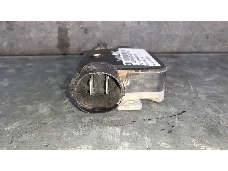 Recambio de rele electroventiladores para ford focus lim. (cb8) referencia OEM IAM 940002906 500001357915 