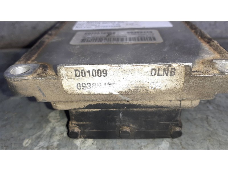 Recambio de centralita motor uce para opel corsa c referencia OEM IAM 8972272258 09389429 