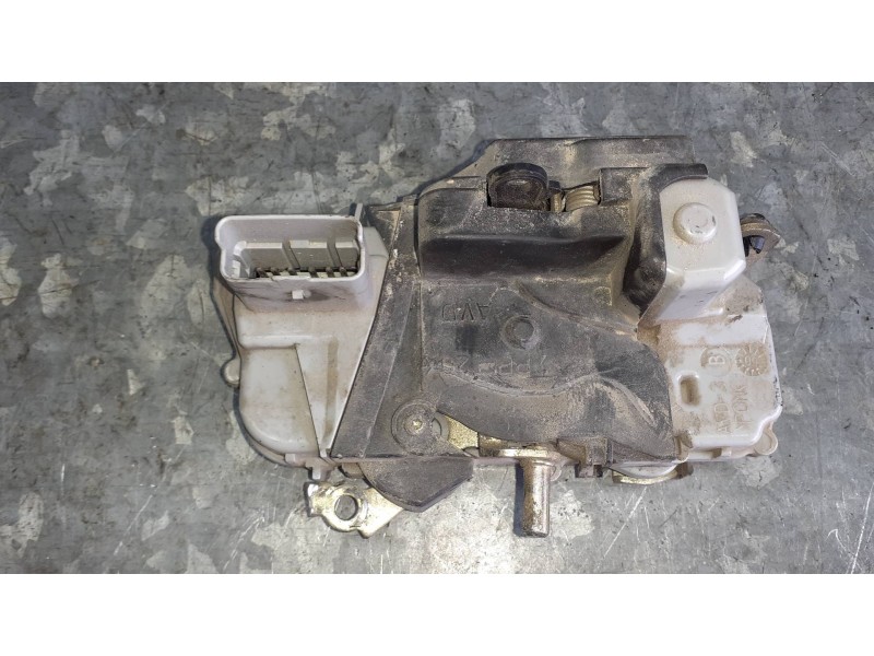 Recambio de cerradura puerta delantera derecha para citroen xsara picasso referencia OEM IAM   