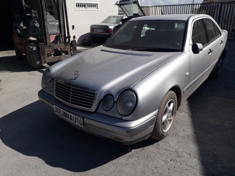 mercedes-benz clase e (w210) berlina diesel del año 1997