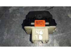 Recambio de mando elevalunas delantero derecho para dacia sandero referencia OEM IAM 254214937R 10093716  2
