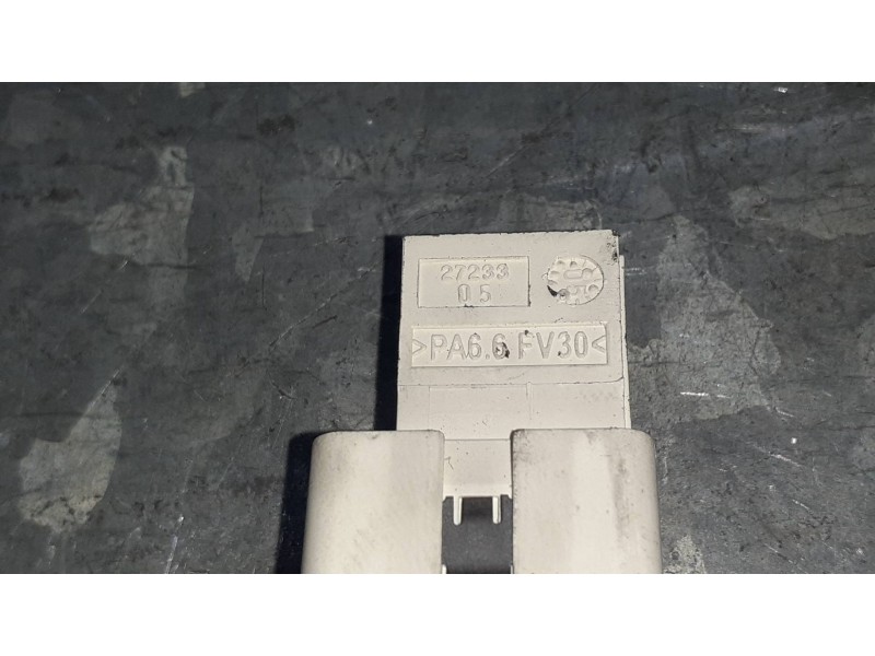 Recambio de interruptor para audi a4 berlina (8e) referencia OEM IAM 2723305  