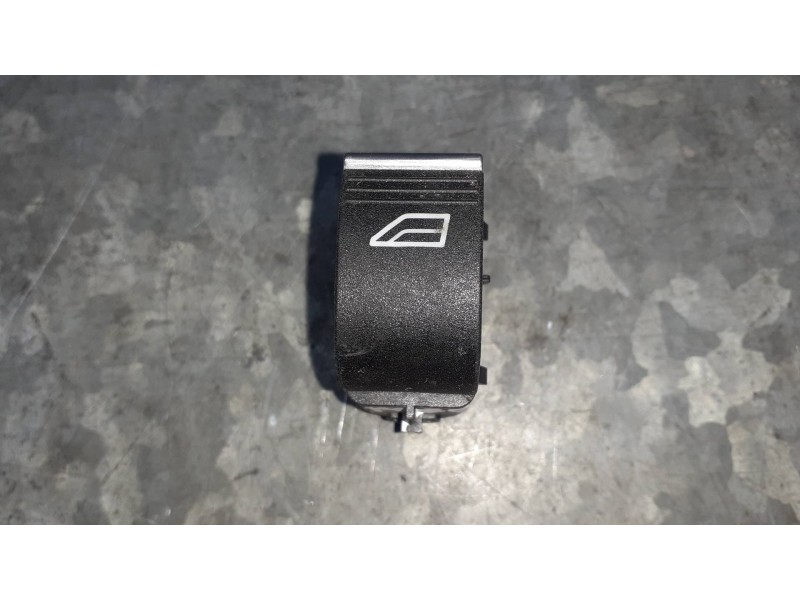 Recambio de mando elevalunas delantero derecho para ford focus lim. (cb8) referencia OEM IAM 10106516 10268894 
