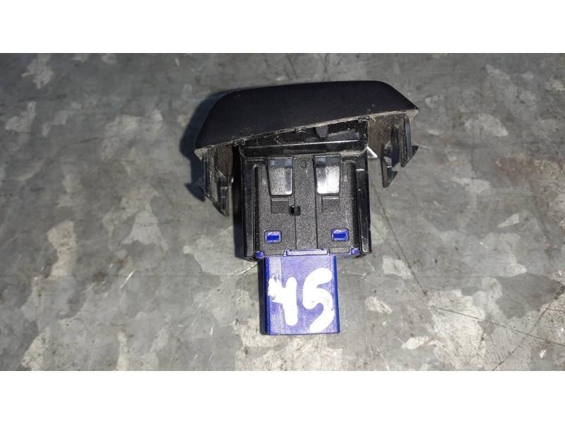 Recambio de warning para audi a4 berlina (8e) referencia OEM IAM   