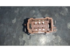 Recambio de mando elevalunas delantero derecho para renault megane ii coupe/cabrio referencia OEM IAM 2808202   2